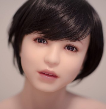 “인형과의 교감…부모님도 미쳤다했죠”