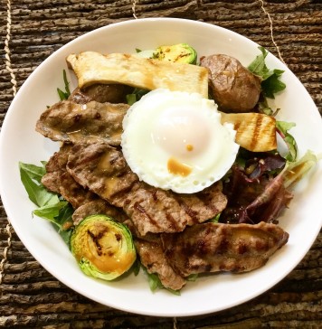 아침식사로 차돌박이 샐러드, 어때요?