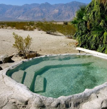 노천 온천으로 즐기는 겨울 데스밸리, 샐린밸리