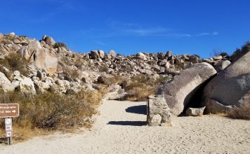 돌산 울타리 속의 평화로운 휴식처, 블레어 밸리