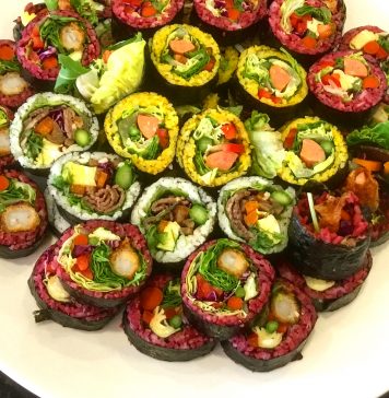 가을 소풍 부르는 알록달록 단풍 김밥