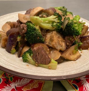 오늘 먹을 게 없다면? 냉장고 털어서 만든 영양 가득 한 접시