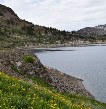 노약자들에게도 쉬운 “새들백 호수” 캠핑 안내
